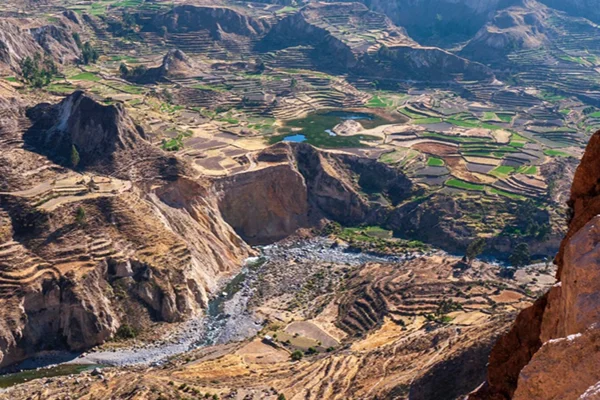 High-end Peru vacations to Arequipa and Colca Canyon