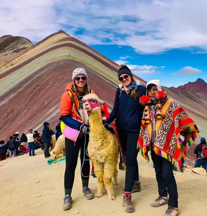Rainbow Mountain & Red Valley